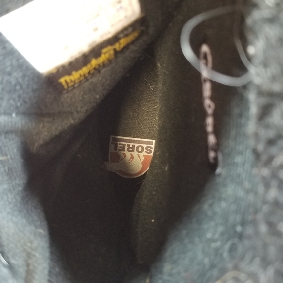 Sorel Waterfall black suede insulate winter boots - Picture 8 of 13